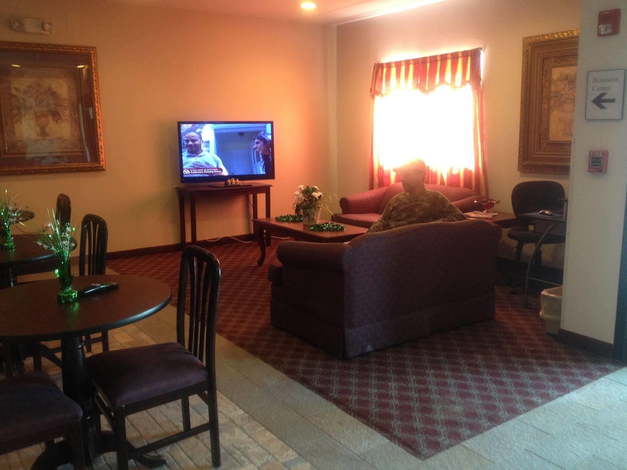 Americas Best Value Inn Somerville Texas Exterior photo